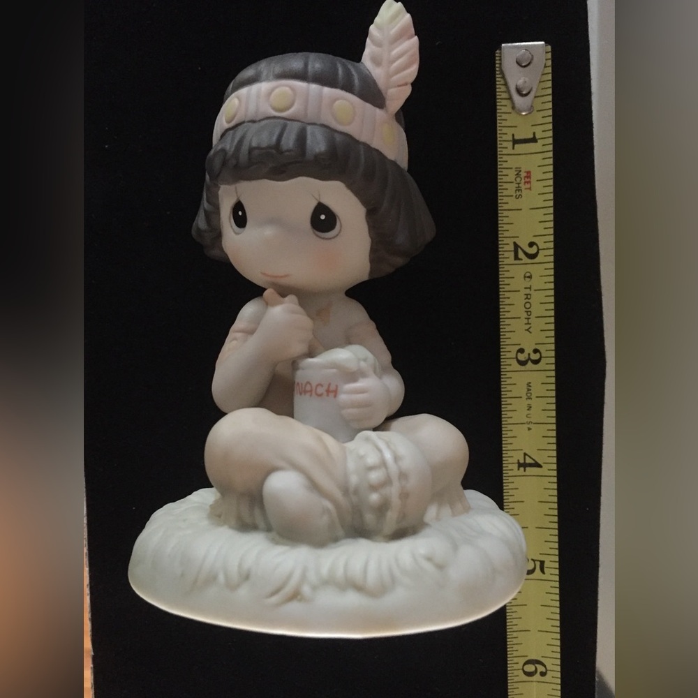 Precious Moments "Lord Keep Me In Teepee Top Shape" - Members Only Figurine. - Picture 2 of 5